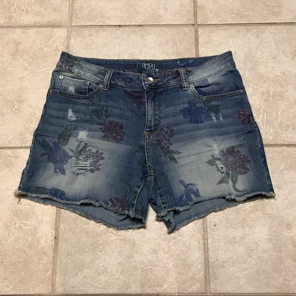 time and tru denim shorts